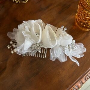 Vintage Embellished Rosette Hair Comb